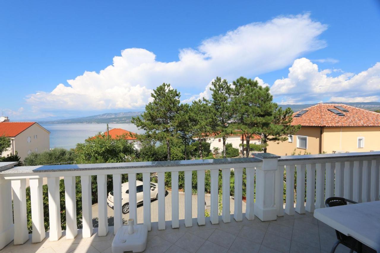 Apartments Grskovic G. Jesenovica Šilo Exterior foto
